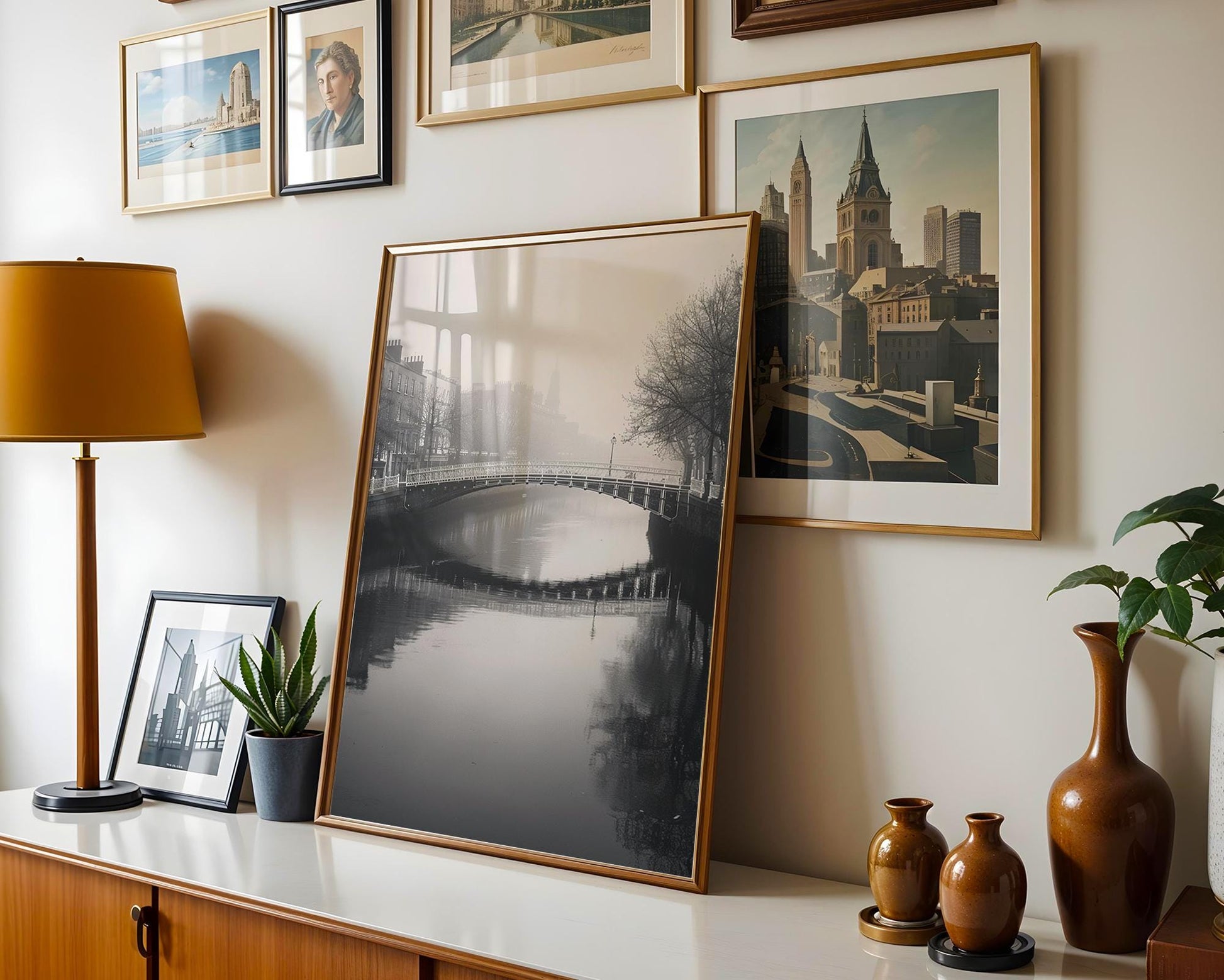 World Landmark | River Liffey Dublin Print | Black and White Minimalist Photography wall art print, minimalist black and white poster, modern Scandinavian wall decor, Monohaus