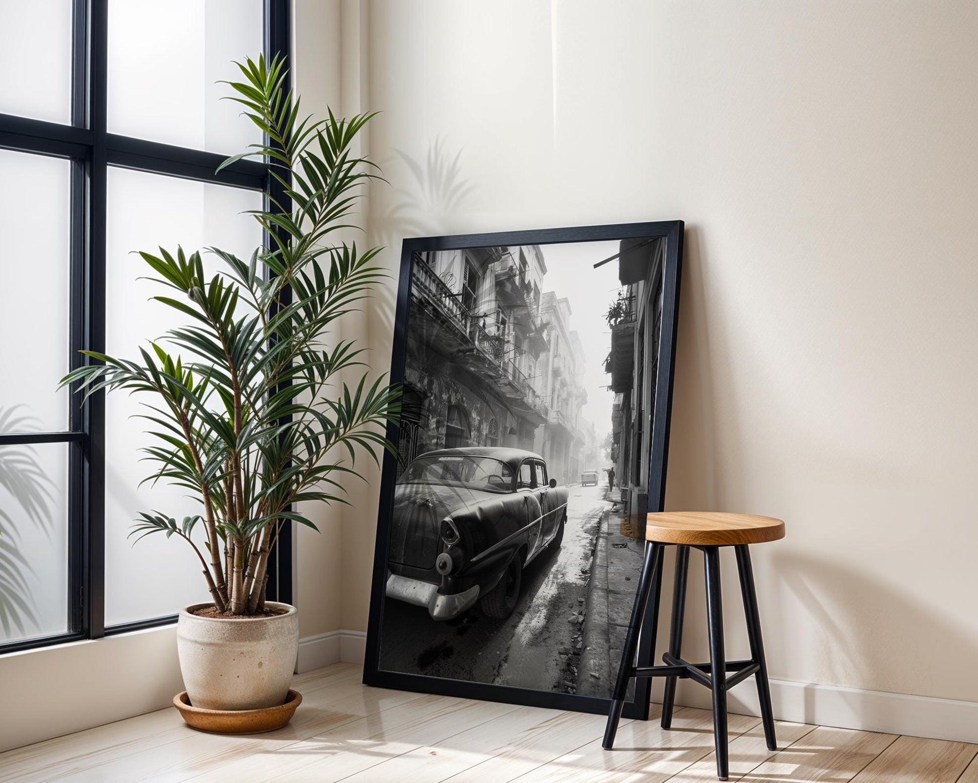 World Landmark | Havana Cuba Classic Car Print | Black and White Vintage Photography wall art print, minimalist black and white poster, modern Scandinavian wall decor, Monohaus