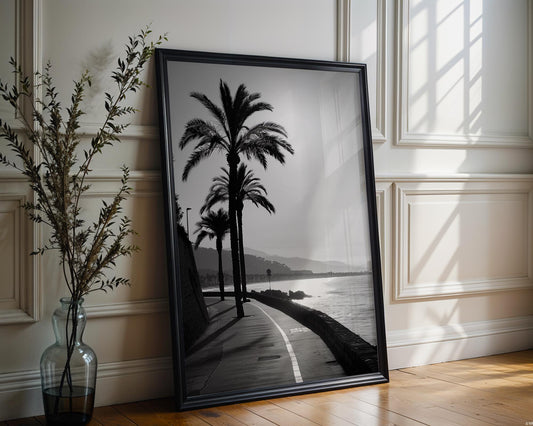 World Landmark | Los Angeles Palm Tree Print | Minimalist Black and White Photography wall art print, minimalist black and white poster, modern Scandinavian wall decor, Monohaus