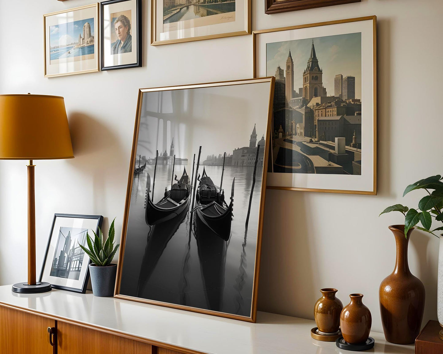 World Landmark | Venice Gondolas Print | Black and White Italian Wall Art wall art print, minimalist black and white poster, modern Scandinavian wall decor, Monohaus