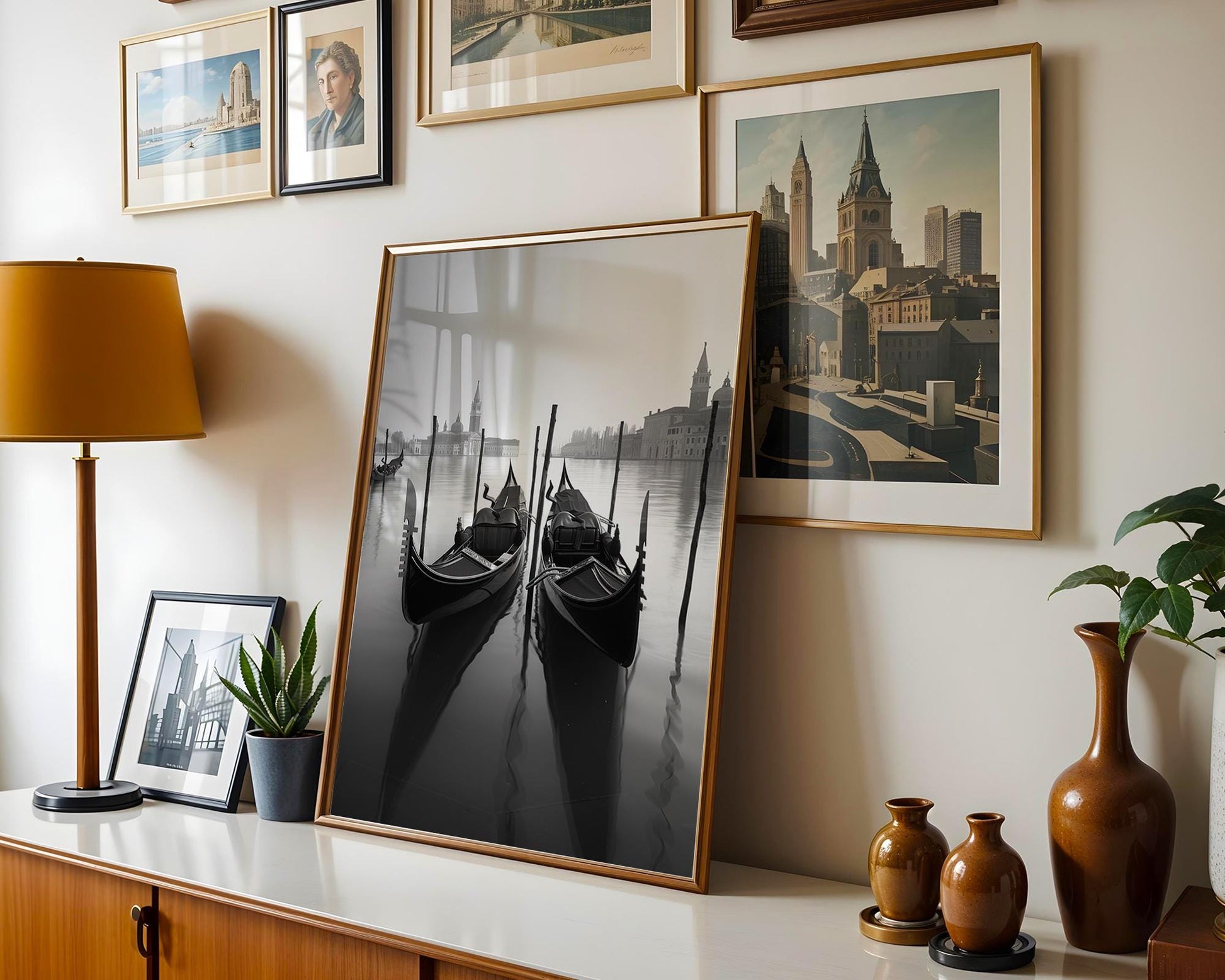 World Landmark | Venice Gondolas Print | Black and White Italian Wall Art wall art print, minimalist black and white poster, modern Scandinavian wall decor, Monohaus