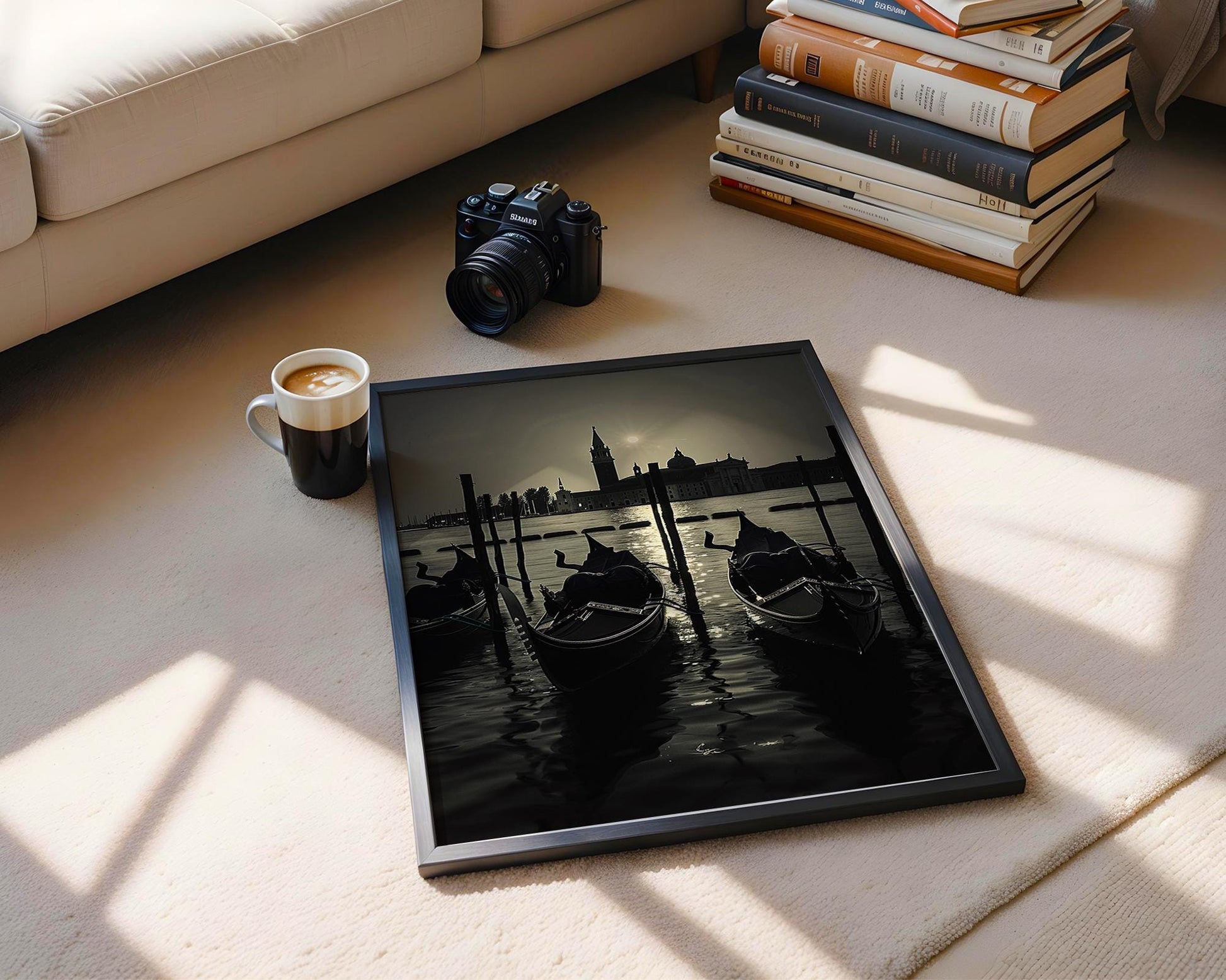 World Landmark | Venice Gondola Print | Black and White Italy Travel Photography wall art print, minimalist black and white poster, modern Scandinavian wall decor, Monohaus