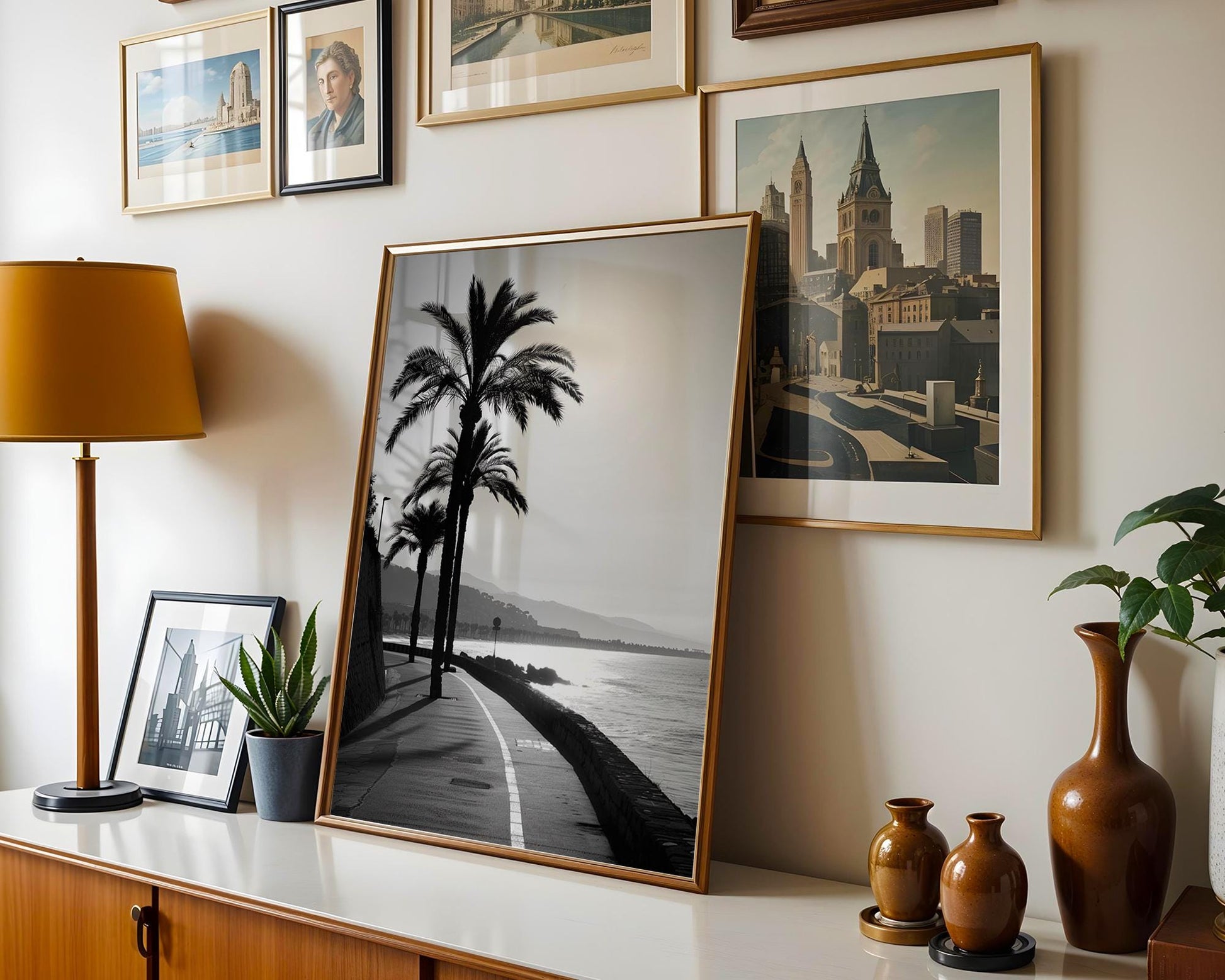 World Landmark | Los Angeles Palm Tree Print | Minimalist Black and White Photography wall art print, minimalist black and white poster, modern Scandinavian wall decor, Monohaus