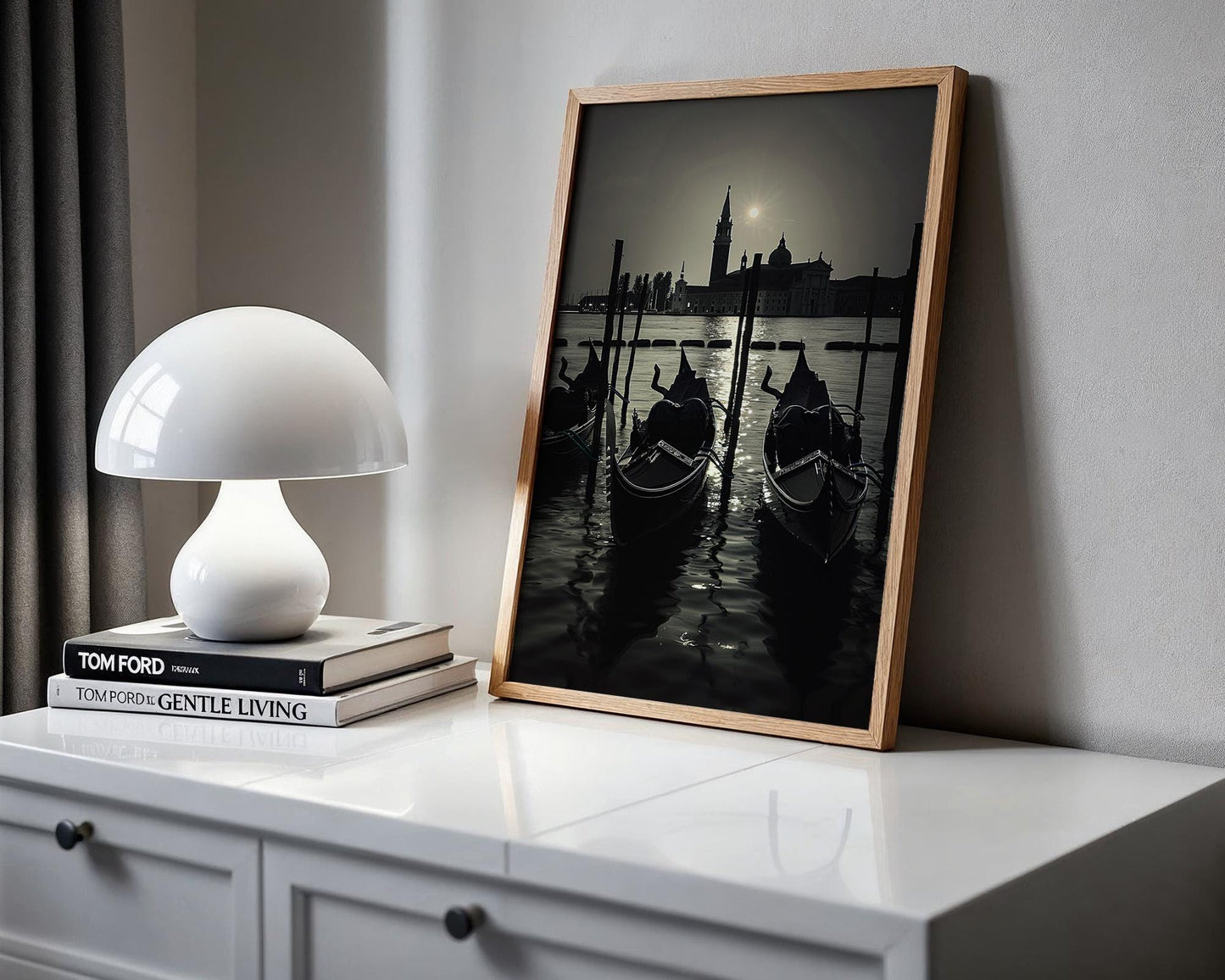 World Landmark | Venice Gondola Print | Black and White Italy Travel Photography wall art print, minimalist black and white poster, modern Scandinavian wall decor, Monohaus