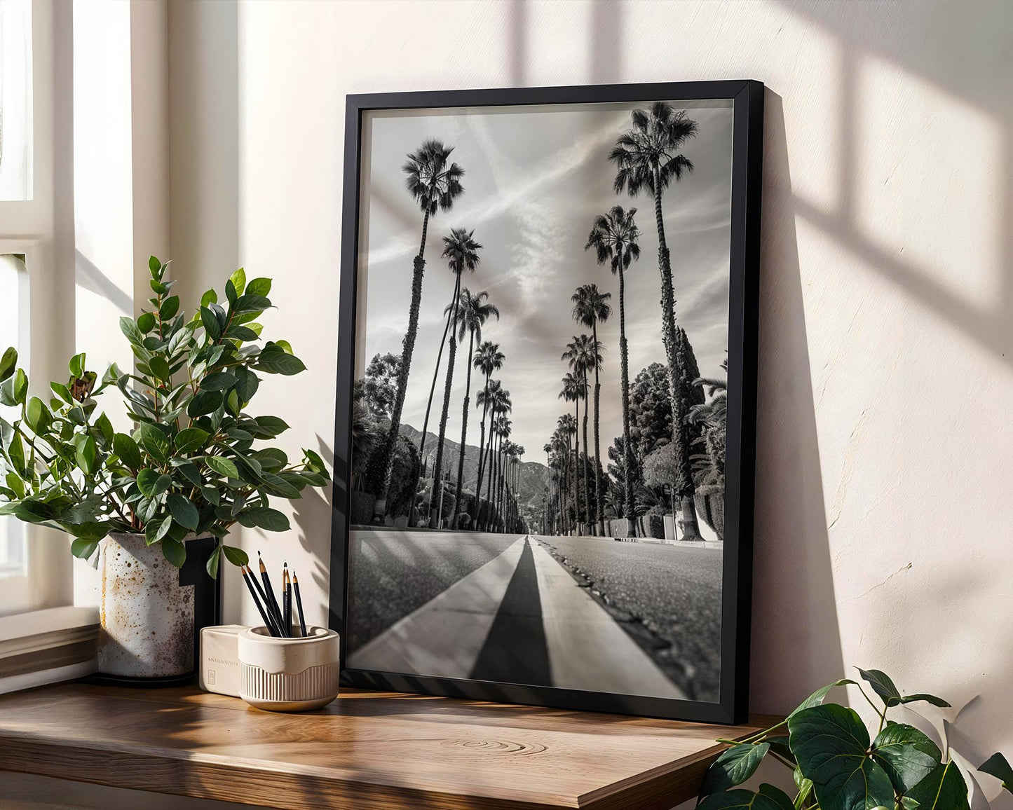 World Landmark | Beverly Hills Palm Tree Print | Black and White Los Angeles Photography wall art print, minimalist black and white poster, modern Scandinavian wall decor, Monohaus